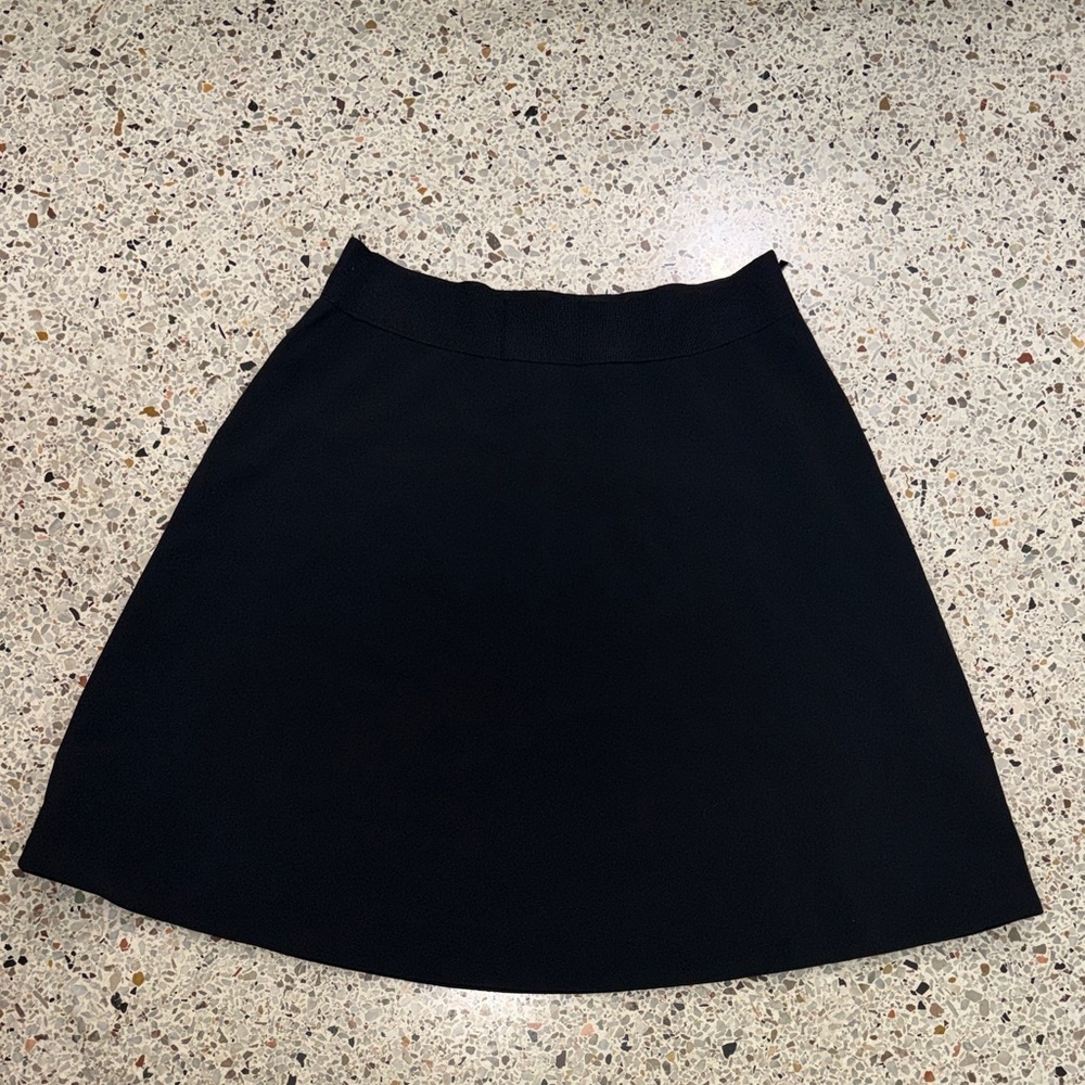 Kate Spade black mini a line skater side zip skirt 6